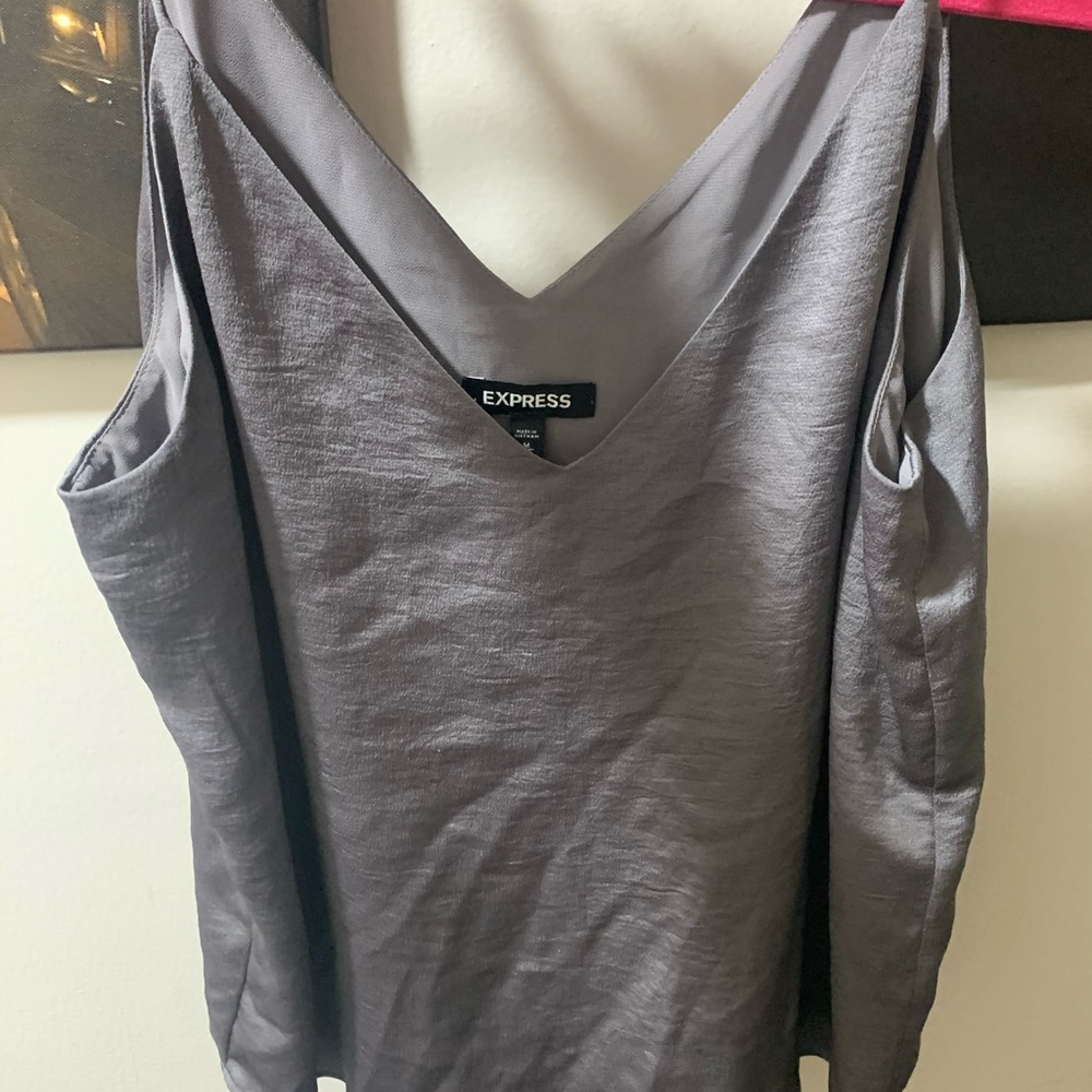 Express top size medium